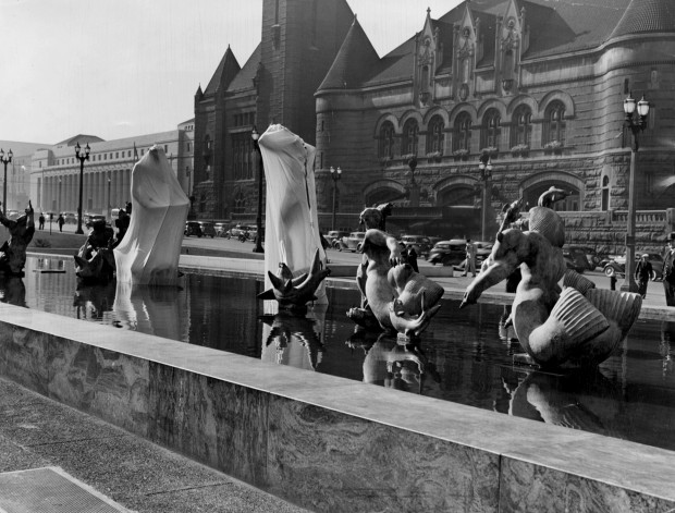 Look Back: Aloe Plaza, 1939